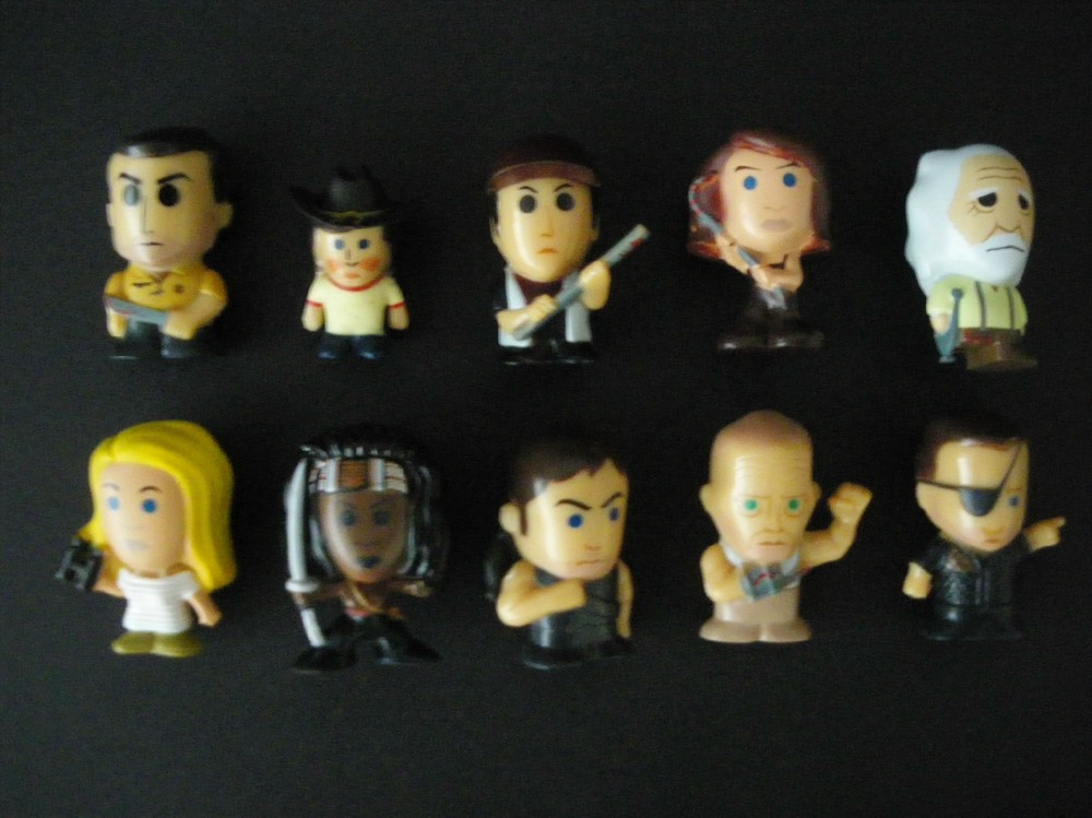 2014 Bulls i Toys The Walking Dead CHIBIS Complete 10 Cast Mini Figurines Set