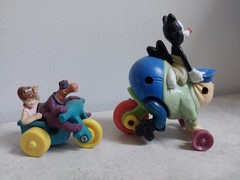 UCS & Amblin Mini Cars Flintstones and ??? – everything rolls – Vintage Toys