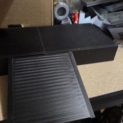 WWE Mattel 16 X 7 X 2 Inches Black Stage With 6 X 6 X 2 Ramp Accessory Diorama