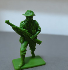 1:32 WWII Australian Soldier Set12 Poses5.5cmTall NostalgicStaticArmyMen Figures