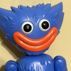 Poppy Playtime Huggy Wuggy Deluxe Face Changing Expandable Figure 12” Tall READ