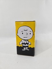 Charlie Brown Then and Now Figure Set Celebrate Peanuts 60 Years