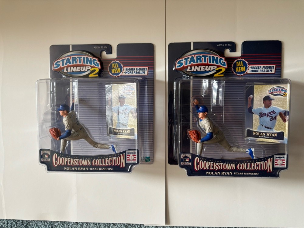 Lot of 2 – 2001 MLB “Cooperstown Collection” SLU2 – Nolan Ryan (E)