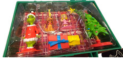 BNWT Universal Studios Dr. Seuss How the Grinch Stole Christmas Figurine Toy Set