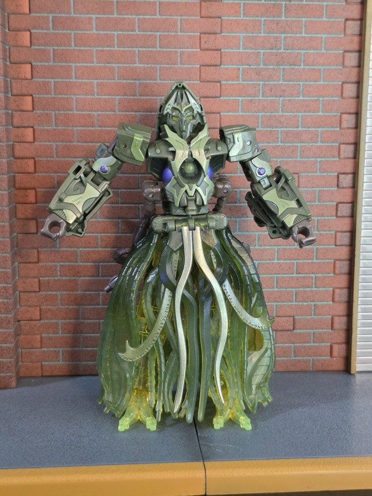 Transformers Age of the Primes QUINTUS PRIME Deluxe Class