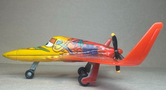Disney Planes Ishani Indian Racer #6 Deluxe Diecast 1:55 FC