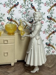 1:24 1950 Dollhouse Diorama Hostess Inspired by Marx with punch bowl set