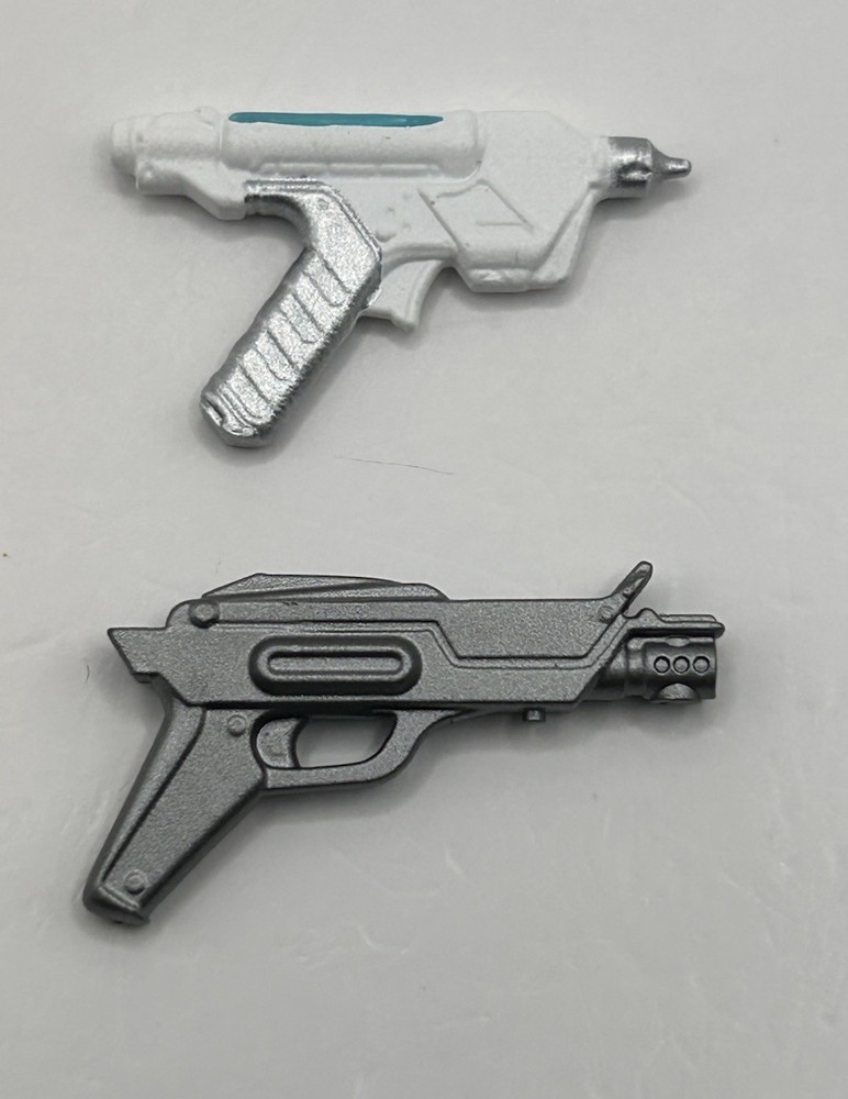 Operation Monster Force Doctor Rand Pistols Fodder 1/12 Scale