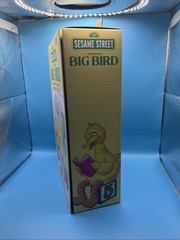 NECA Sesame Street Presents 11″ Big Bird Ultimate Action FIgure Feature Letter B