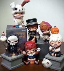 Authentic Hirono Monsters’ Carnival Series Figures Blind Box Set New