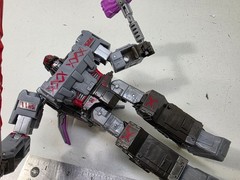 Transformers Legacy Fractured Friendship Gladiator Megatron Voyager Class Figure