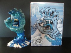 YETI HAND Custom Kidrobot Santa Cruz Skateboards Screaming Hand Figure
