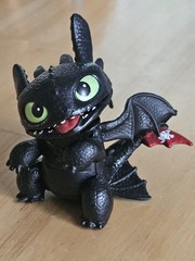 How to Train Your Dragon Toothless 3″ Action Figure Swivel Head Teeth Tongue