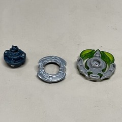 HASBRO Beyblade Burst SlingShock E4743 Thorns-X Minoboros M4.0.Needle-S Used