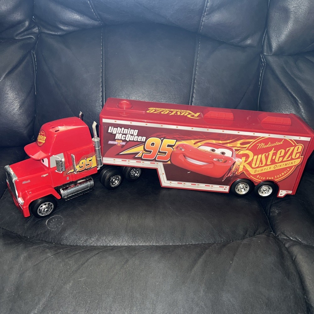 JADA Toys Diecast CARS 3 Mack with Trailer VHTF 1:24 Diecast