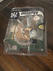 THURMAN MUNSON MCFARLANE MLB 29 SERIES NEW YORK YANKEES. T-42