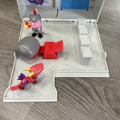 Peppa Pig Little Places Castle Fort George Set Knight Dragon 99% Complete READ D