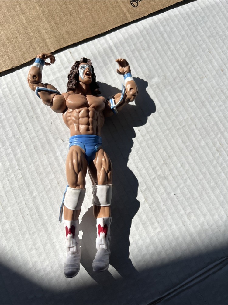 WWE Basic Ultimate Warrior Wrestlemania Heritage Series 19 Wrestling Figure
