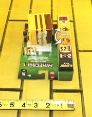 Minecraft Flippin Figs 2-in-1 Bee & Flower Pot Video Game 15 Years Action Figure