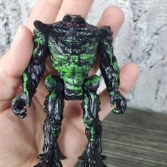 Final Faction Kharn Brute Limited Edition Venom Figure Black Green Loose 2022