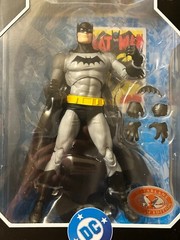 NEW MIP 2026 McFARLANE TOYS DC MULTIVERSE BATMAN (GOLDEN AGE) RED PLATINUM ED.