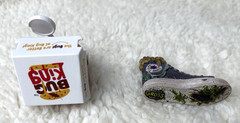 2 Zuru 5 Surprise Mega Gross Minis SNOT VERSE Shoe Bug King Hamburger Fast Food