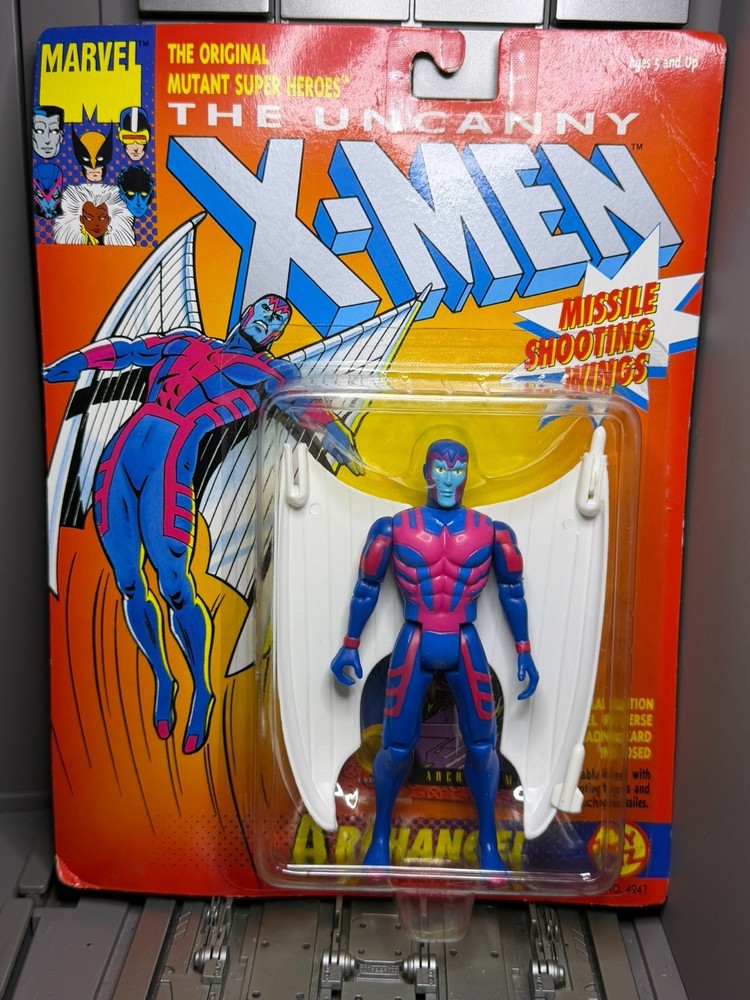 1991 ToyBiz Marvel Uncanny X-Men Archangel variant Figure Missile Shooting Wings