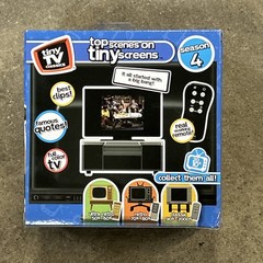 Big Bang Theory Tiny TV Classics Real Working TV & Remote Arcade Toys Brand New!