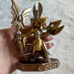 Activision Skylanders Aurora Gold Action Figure w/ Staff & Base