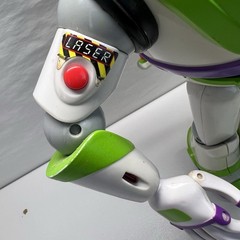 Disney Pixar Toy Story Thinkway Buzz Lightyear Ultimate Talking Figure Untested