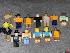 Mixed Lot of 11 Roblox Action Figures and Accessories