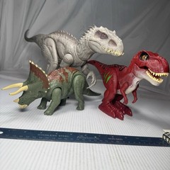 Lot Of 3 Dinosaur Toys Jurassic World, Zuru, T-Rex, Triceratops, Andominous