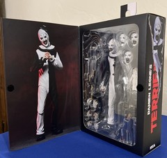 NECA Damien Leone’s Terrifier Ultimate ART THE CLOWN Reel Toys 2025