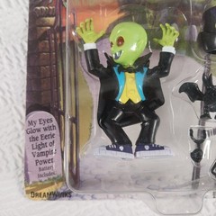 Little Dracula Action Figure Drac Attack w/ Light Up Eyes