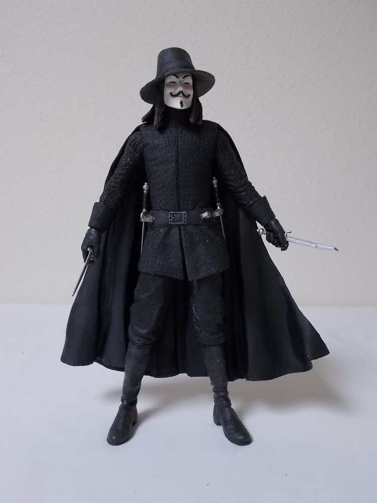 Neca DC Comics 2006 V for Vendetta 7″ action figure w/ 4 daggers, loose