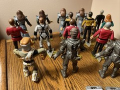Star Trek Generations (15) Voyager (3) Playmates Toys 18 Figures & Accessories