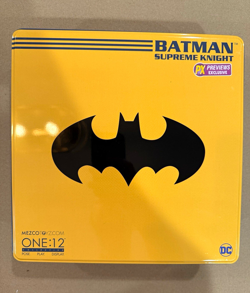 Mezco One:12 Collective Batman Supreme Knight 1:12 PX Previews Ex. (Incomplete)