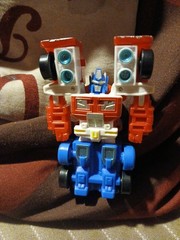 Transformers OPTIMUS PRIME Takara 2001 Hasbro Robots in Disguise 2.5″ Vtg HTF
