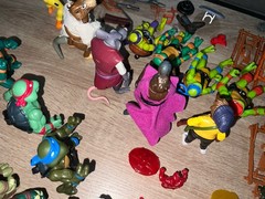 LOT OF 20TMNT TEENAGE MUTANT NINJA TURTLES 2010s Figures W Accessories