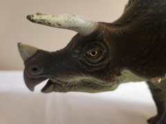 Kenner Jurassic Park Triceratops JP.08 Vintage 1993 Dino Damage No Wound Cover