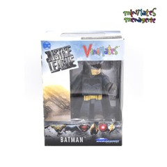 Vinimates DC Justice League Movie Batman Vinyl Figure