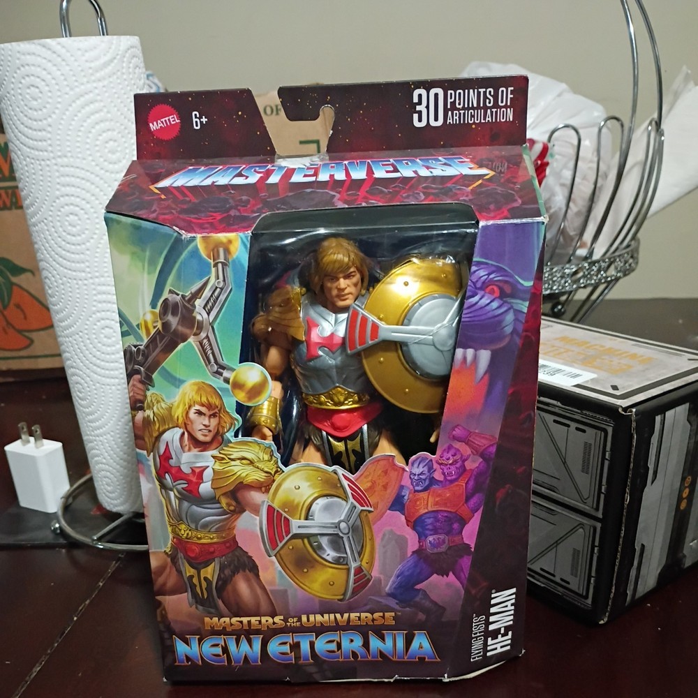 Masters of the Universe Masterverse New Eternia Flying Fists He-Man 7″ Fig NIB