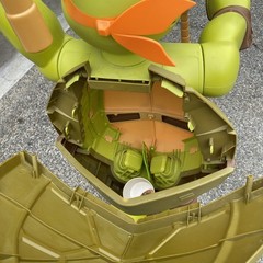 Teenage Mutant Ninja Turtle TMNT Colossal 48″ Michaelangelo Figure & Weapons