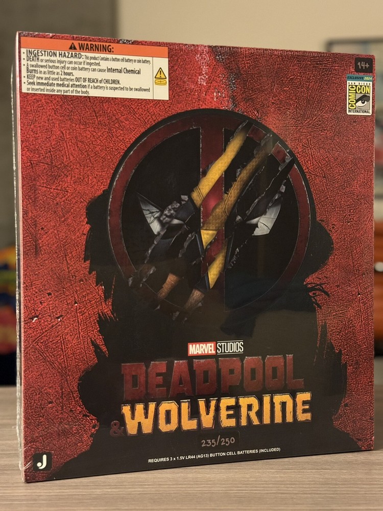 SDCC 2024 Exclusive Deadpool & Wolverine Jazwares Comic Con Mask Cosplay 235/250