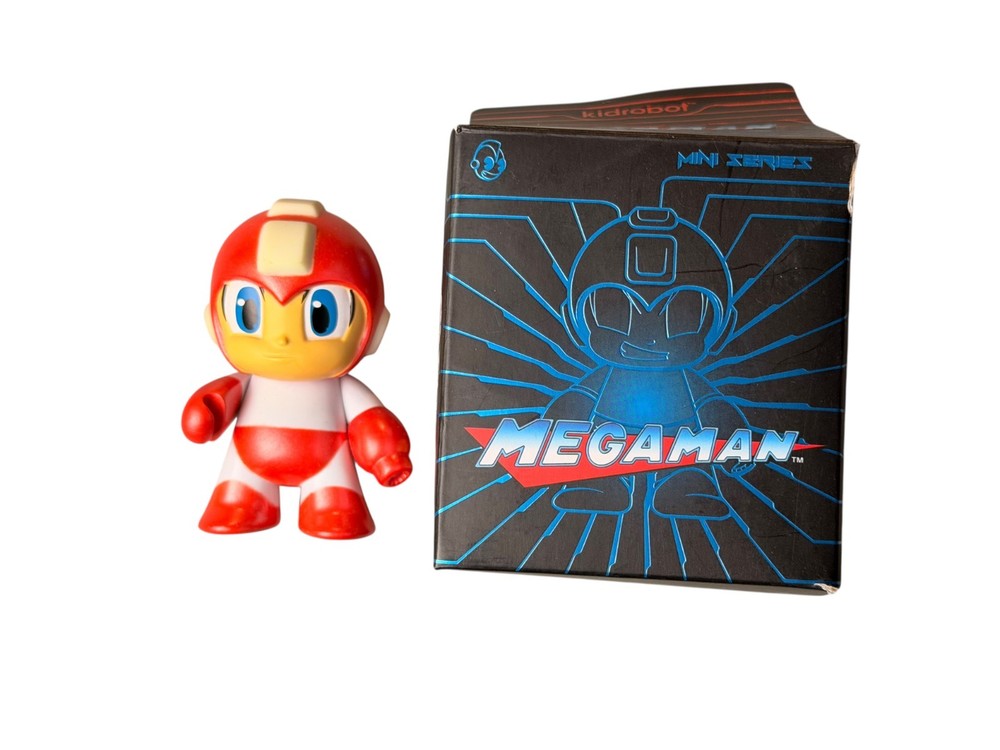 Loot Crate Exclusive Kidrobot Mega Man Mini Series Blind Box Figure