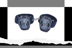 Mezco One:12 Bishop – ARMORED KNEE PADS 1/12 Scale Fodder