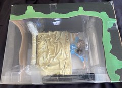 NECA The Exorcist Regan Possessed Deluxe Boxed Set Linda Blair Horror GOAT