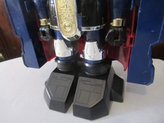 1996 Bandai Power Rangers Auric The Conquerer Deluxe Zord