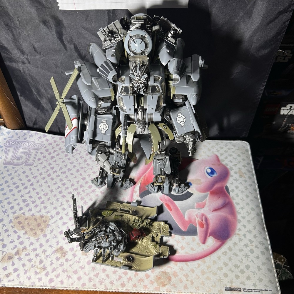 Wei Jiang M05 Hide Shadow Oversized Helicopter Robot Figure Complete w/ Box
