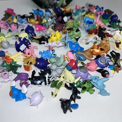 Pokemon Cake Toppers Figures Figurines Pcs 2-3CM Toy Lot Kids Anime With Tin